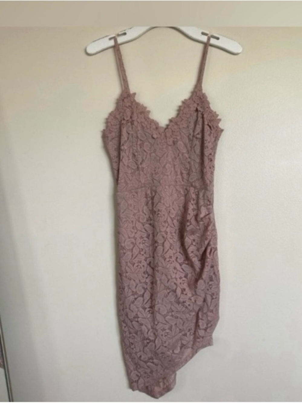 Lace Spaghetti Strap mini Dress in Dusty Rose